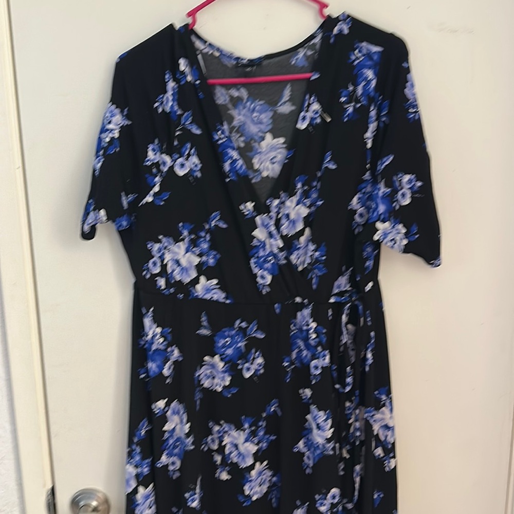 Tori’s 2 blue, lilac and black dress.